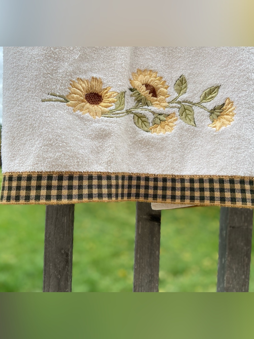 VTG 90s Sunflower Bath Towel Set Gingham Trim Embroidered Avanti Farmhouse - Picture 4 of 12